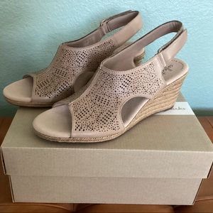 Clarks Lafley Rosen NWT SIZE 9.5